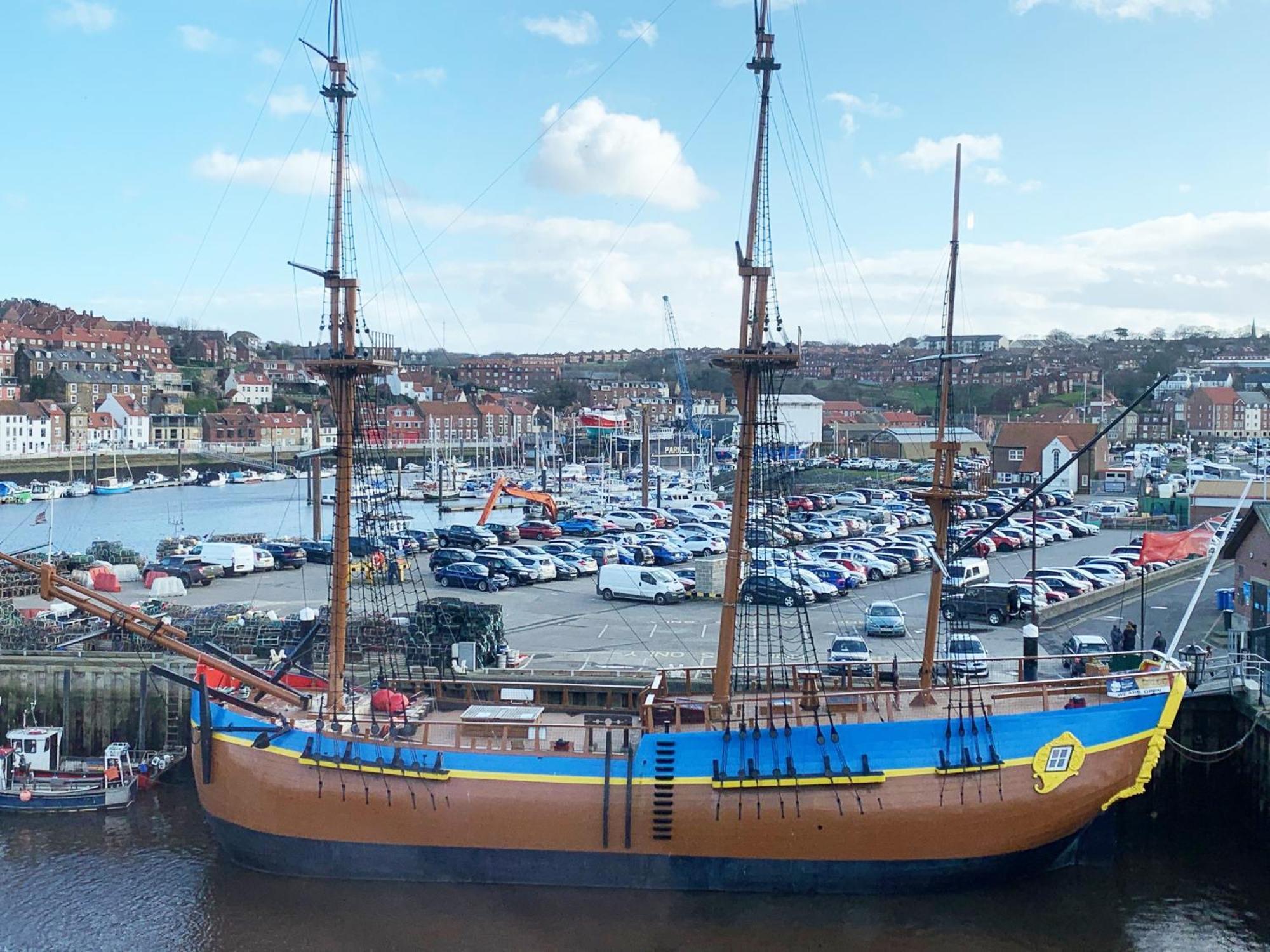Harbour Penthouse Whitby Apartment ภายนอก รูปภาพ