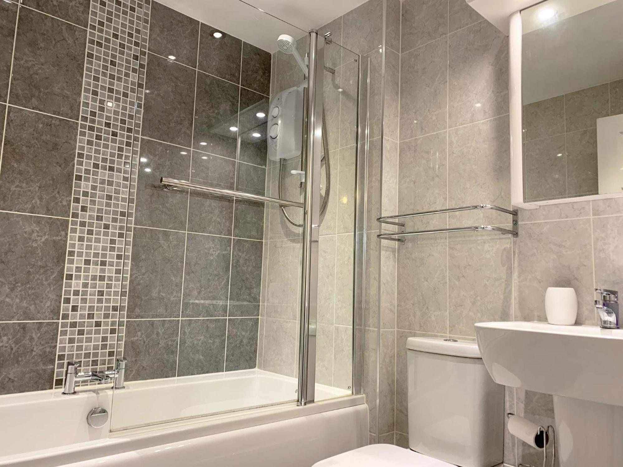 Harbour Penthouse Whitby Apartment ภายนอก รูปภาพ